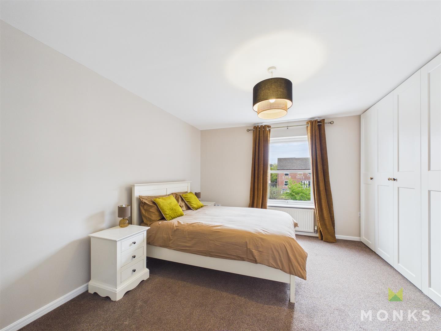 12 Wilfred Owen Close, Shrewsbury, SY2 5BY For Sale